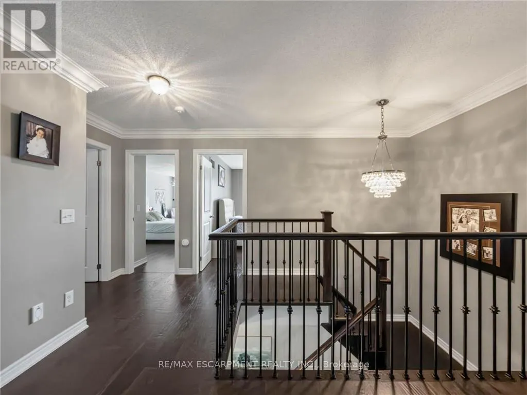 80 SUTHERLAND CRESCENT