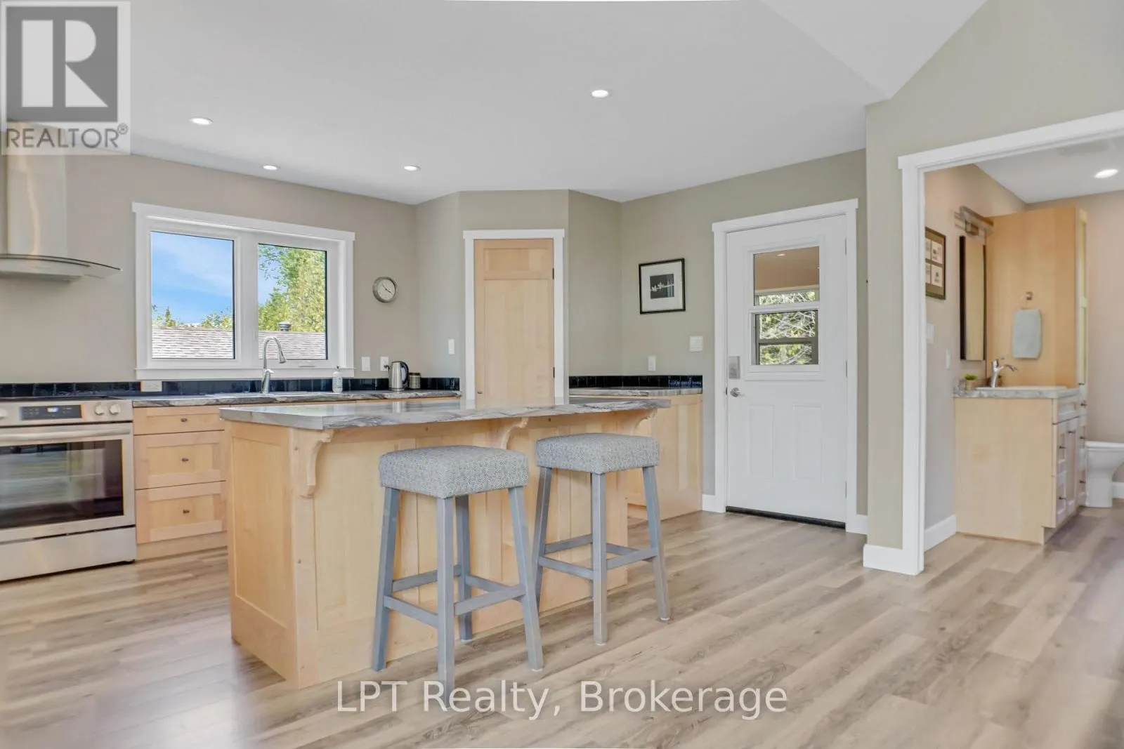 502180 GREY ROAD 1