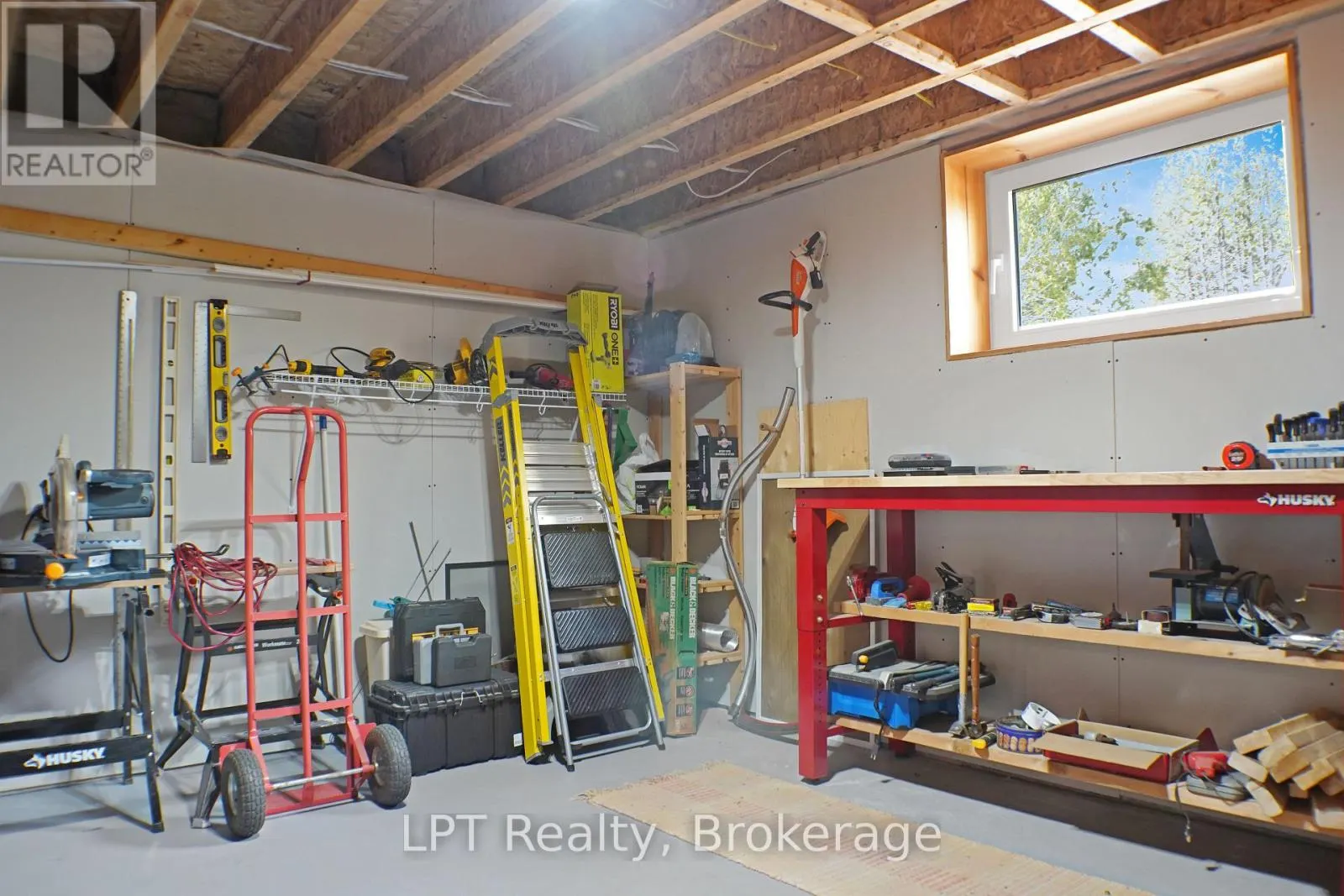 502180 GREY ROAD 1