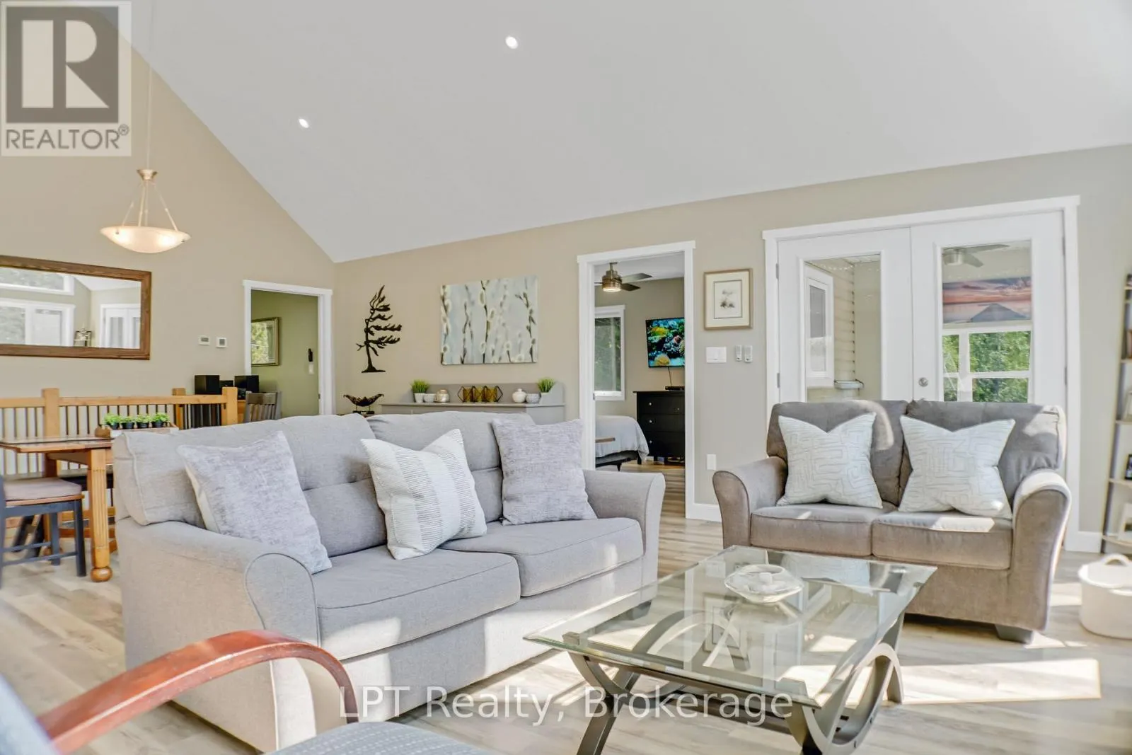 502180 GREY ROAD 1