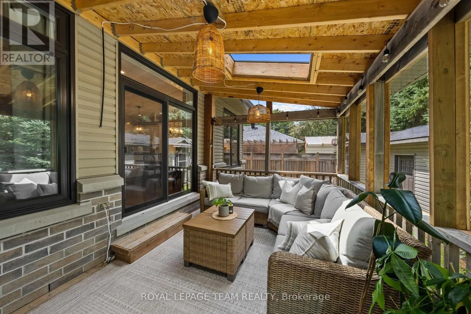 77 JUANITA AVENUE