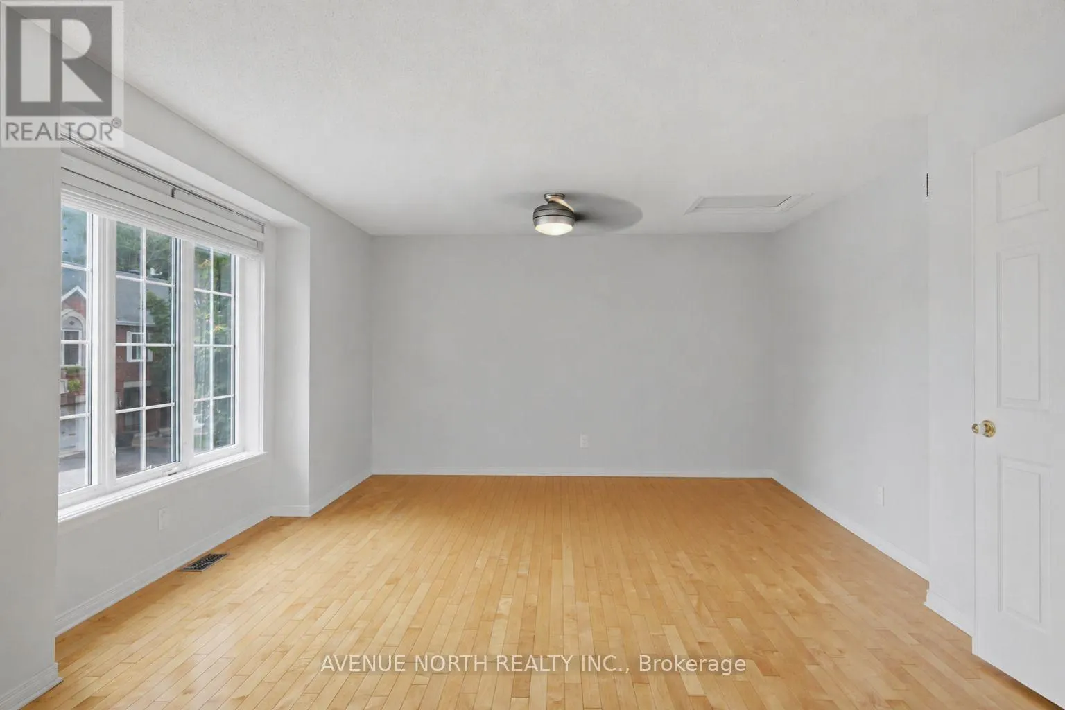 141 GLADEVIEW PRIVATE