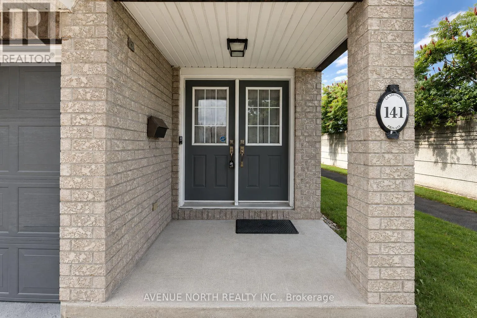 141 GLADEVIEW PRIVATE