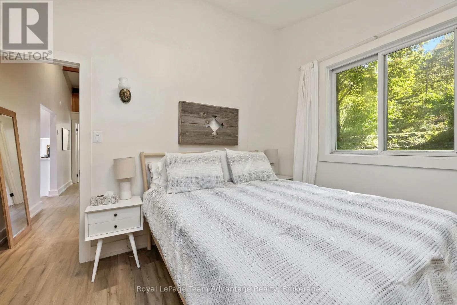 8 FIREFLY WAY