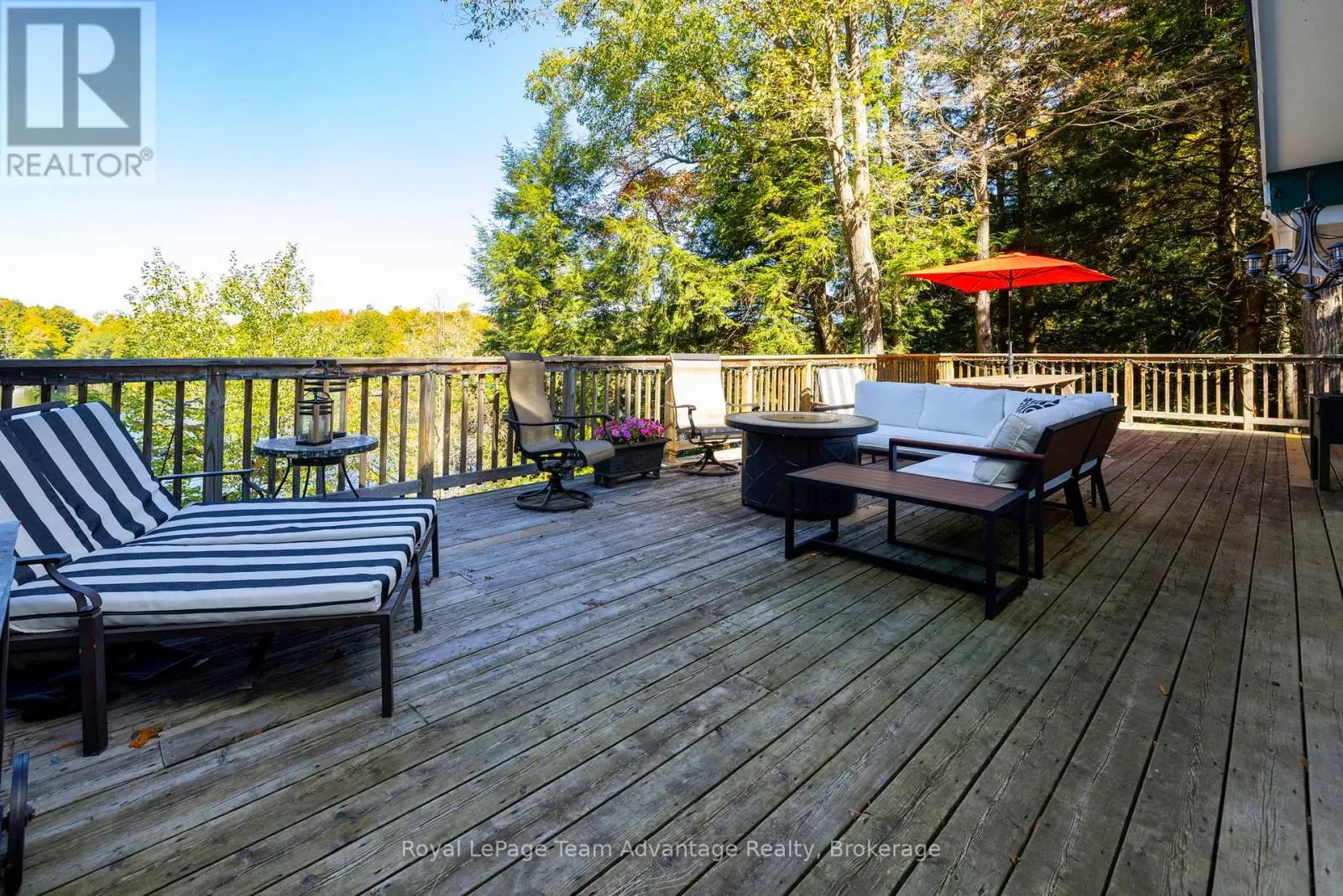 8 FIREFLY WAY