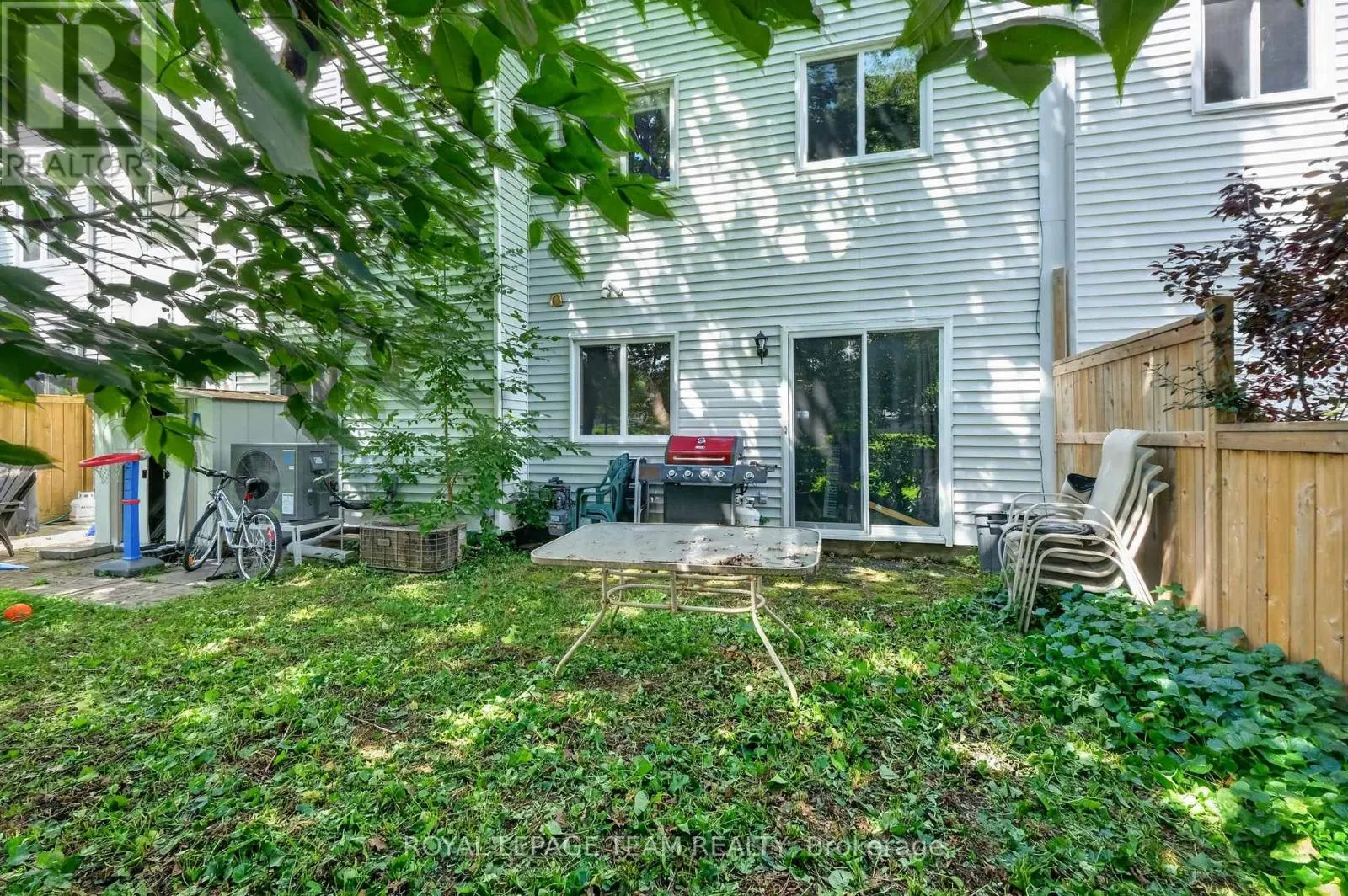 100 - 78 CASTLEGREEN PRIVATE