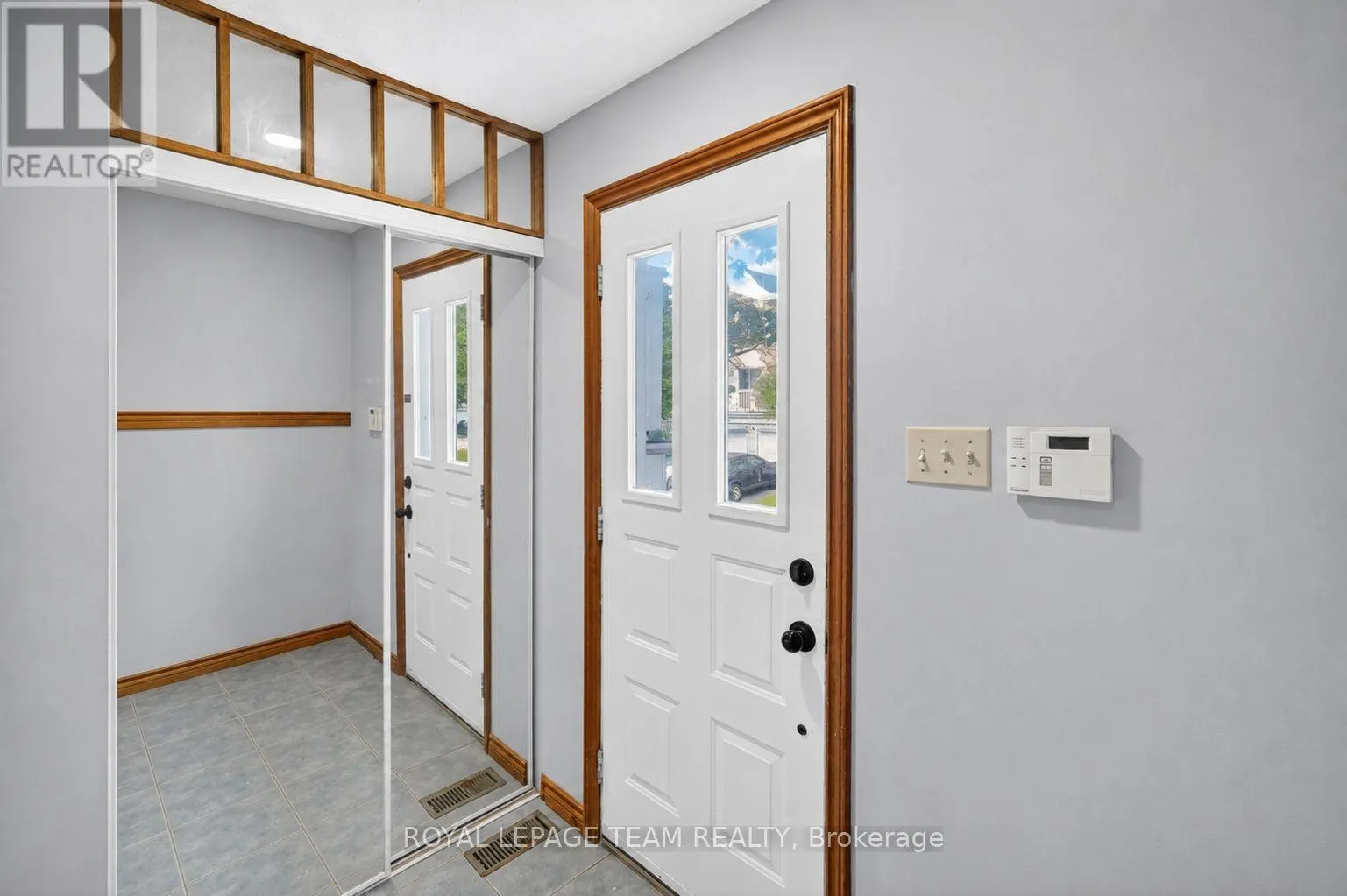 100 - 78 CASTLEGREEN PRIVATE
