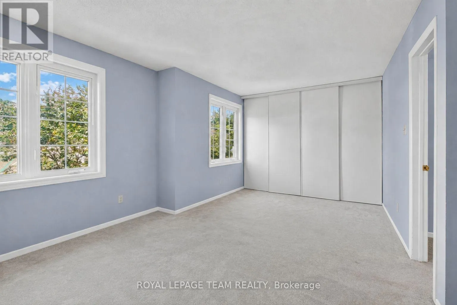 100 - 78 CASTLEGREEN PRIVATE