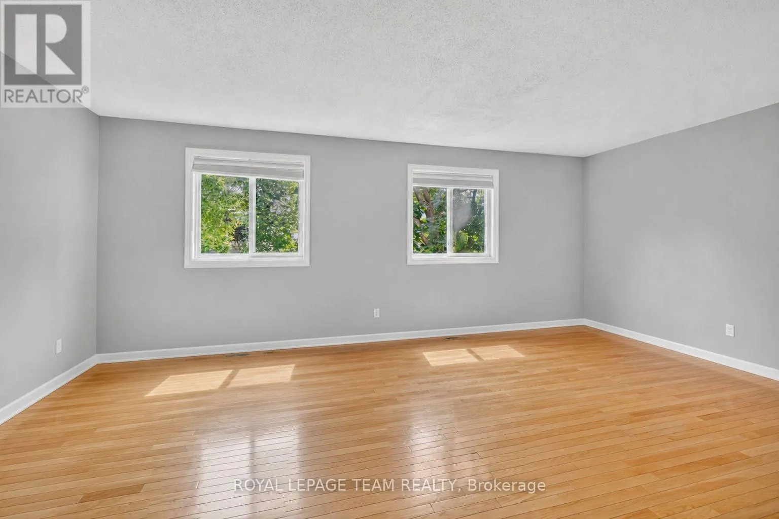 100 - 78 CASTLEGREEN PRIVATE