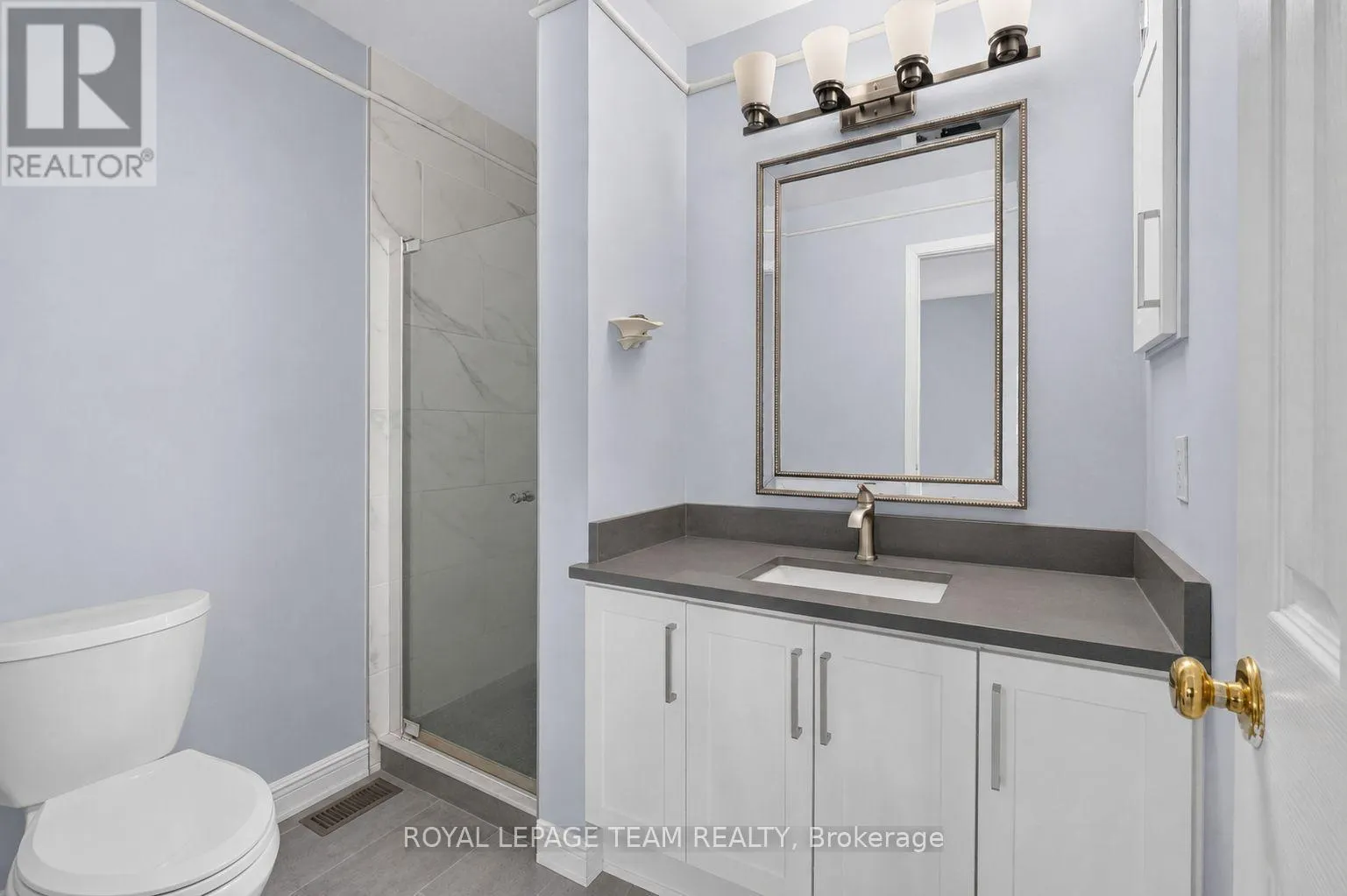 100 - 78 CASTLEGREEN PRIVATE