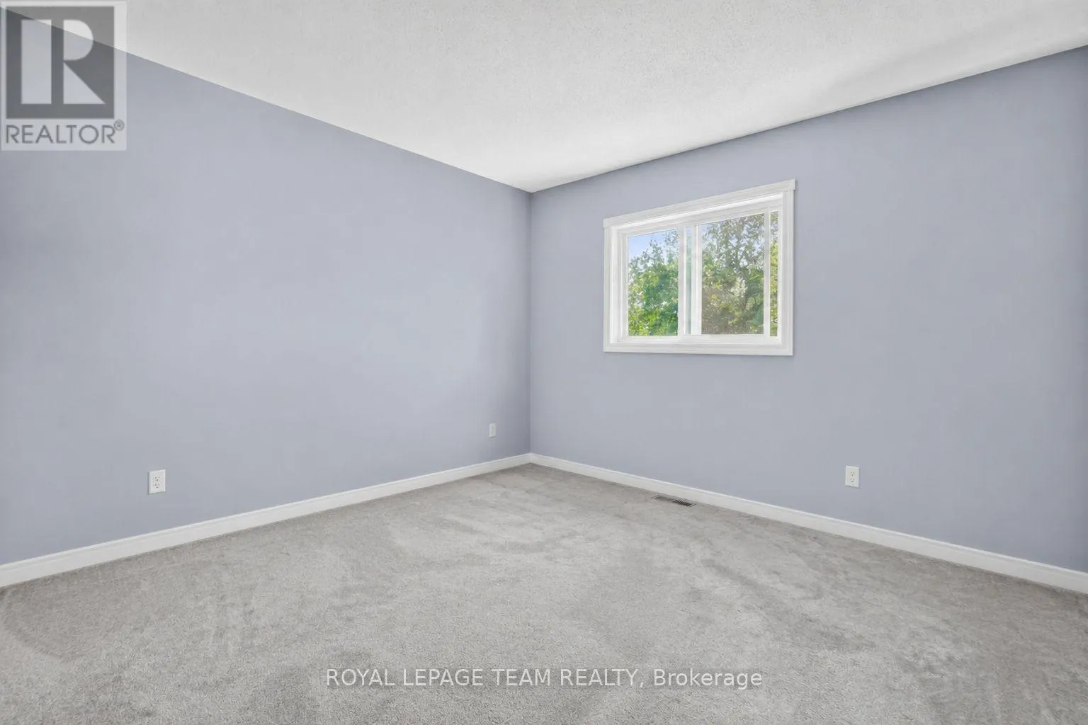 100 - 78 CASTLEGREEN PRIVATE