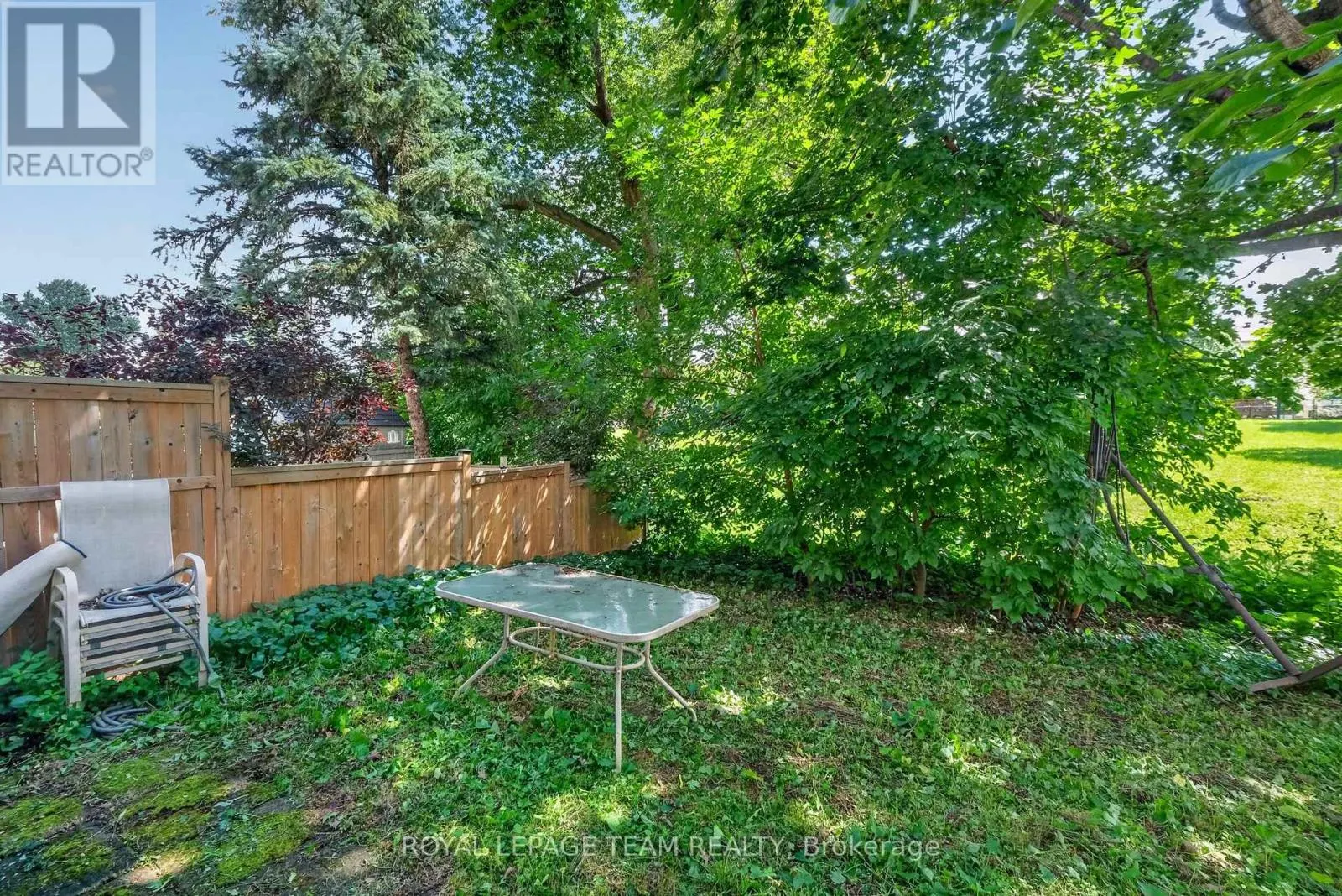 100 - 78 CASTLEGREEN PRIVATE