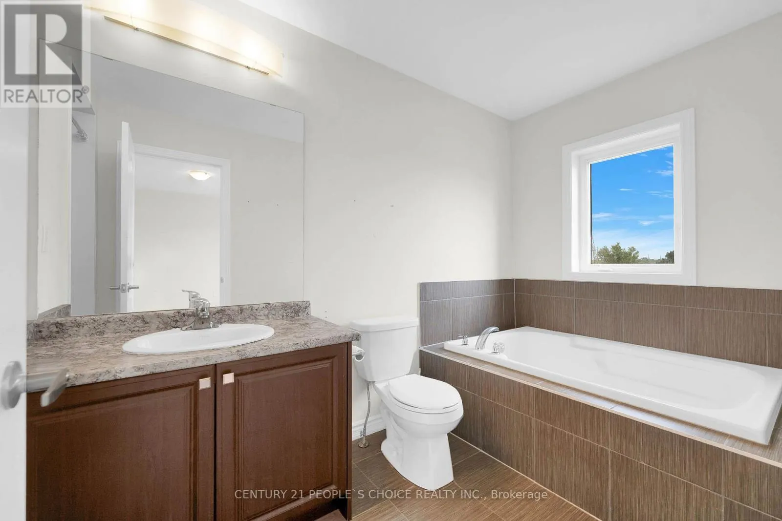 216 EXPLORER WAY