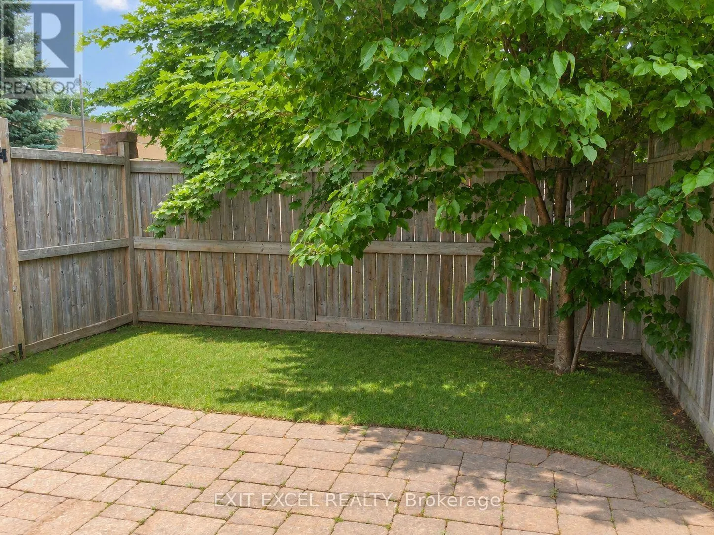 17 HEARTLEAF PRIVATE