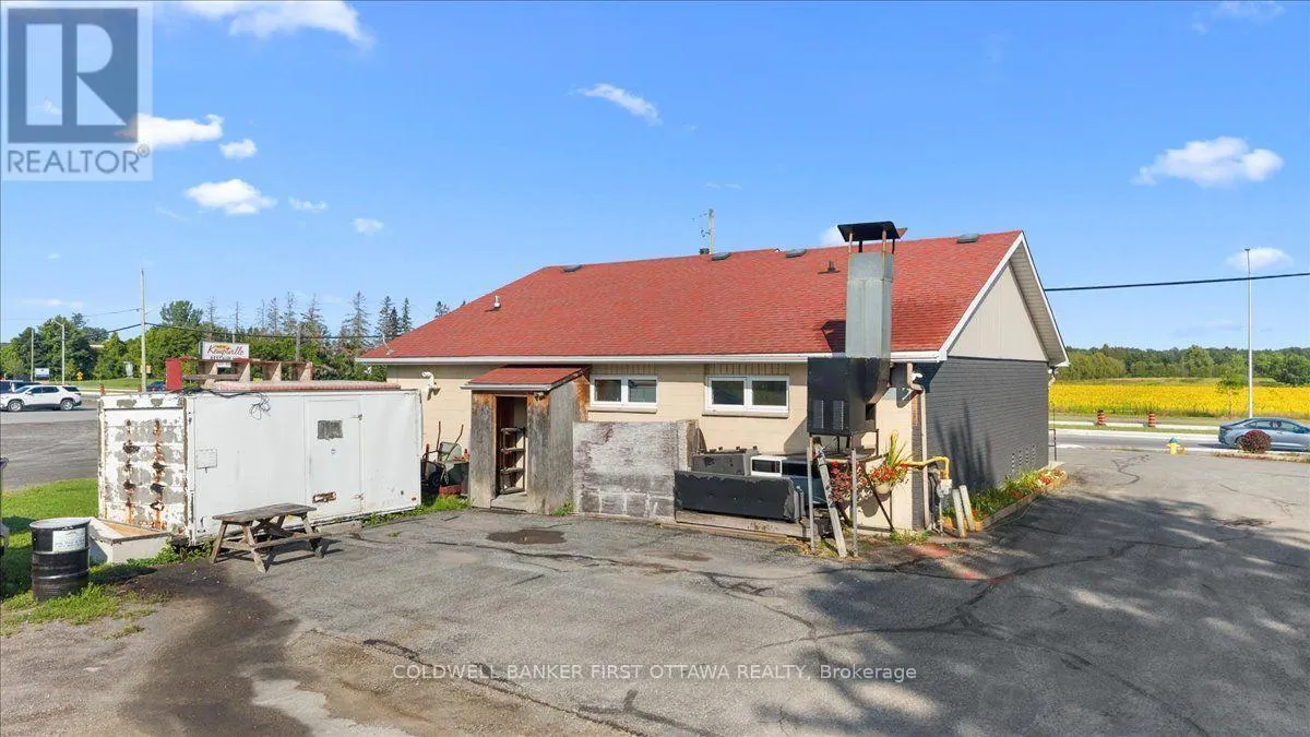 43 - 2820 COUNTY ROAD N
