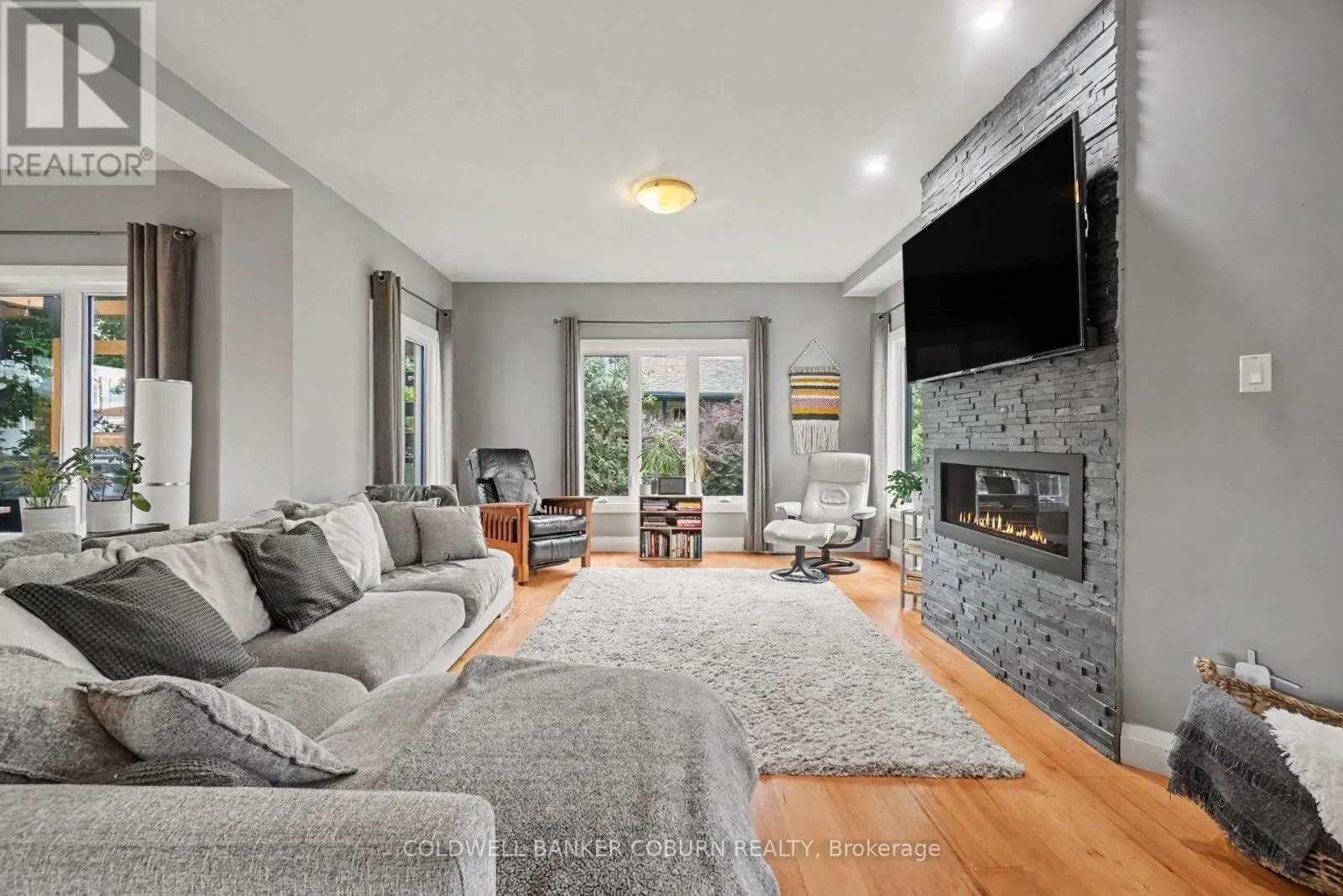 88 TABITHA CRESCENT