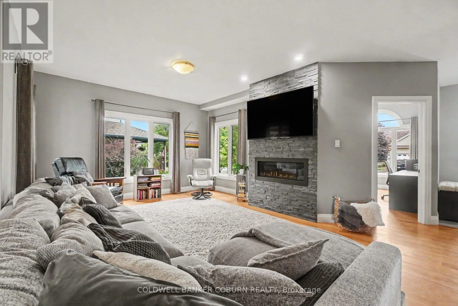 88 TABITHA CRESCENT