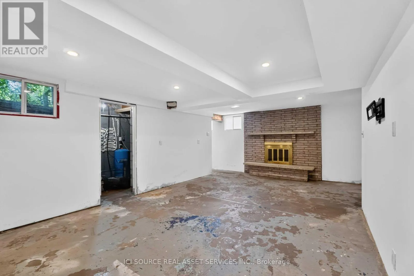 4284 FLY ROAD