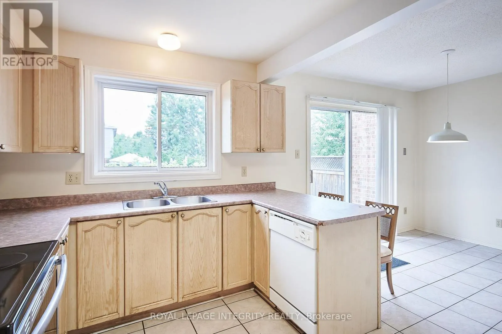 51 HAVENHURST CRESCENT