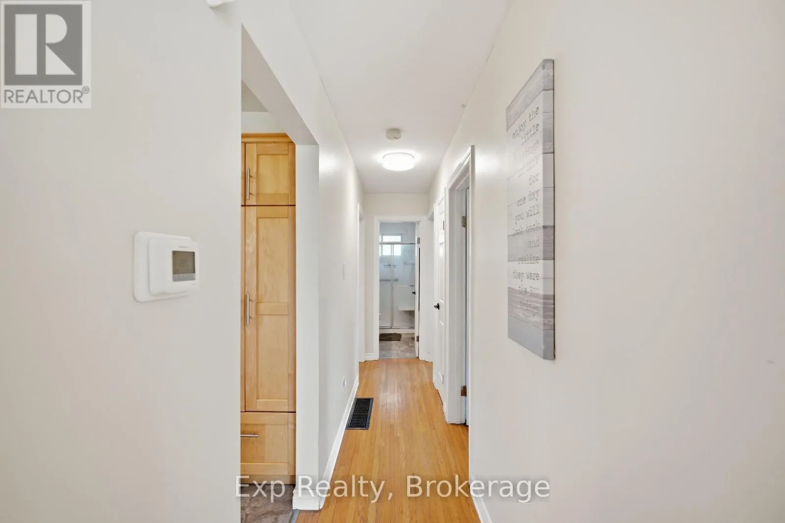 18 RAILWAY STREET