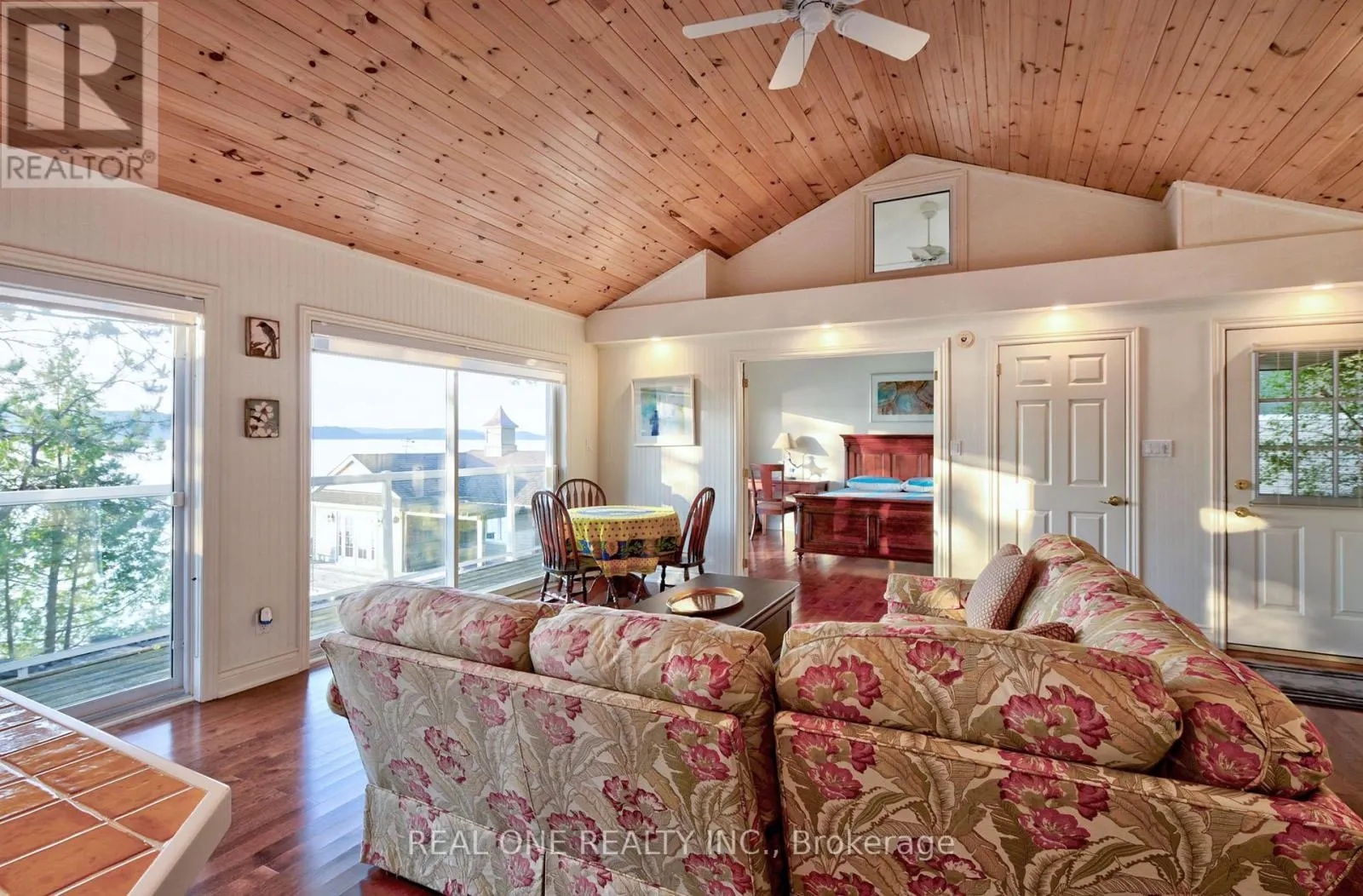 3013 MUSKOKA ROAD 117
