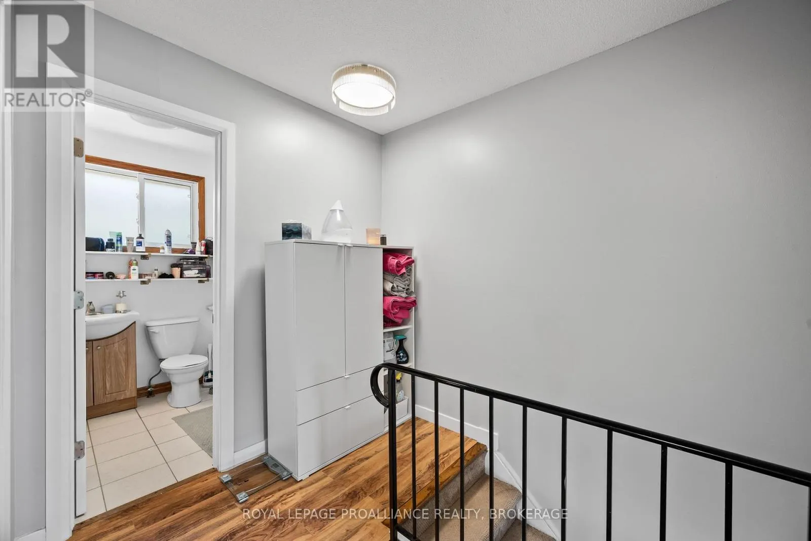 46 ROSEMUND CRESCENT