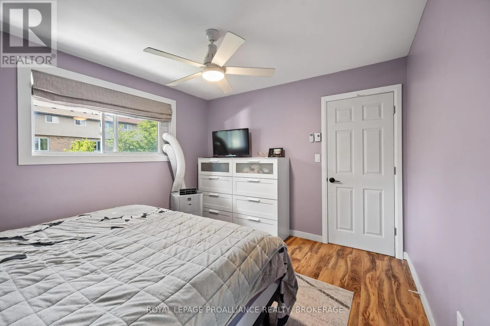 46 ROSEMUND CRESCENT