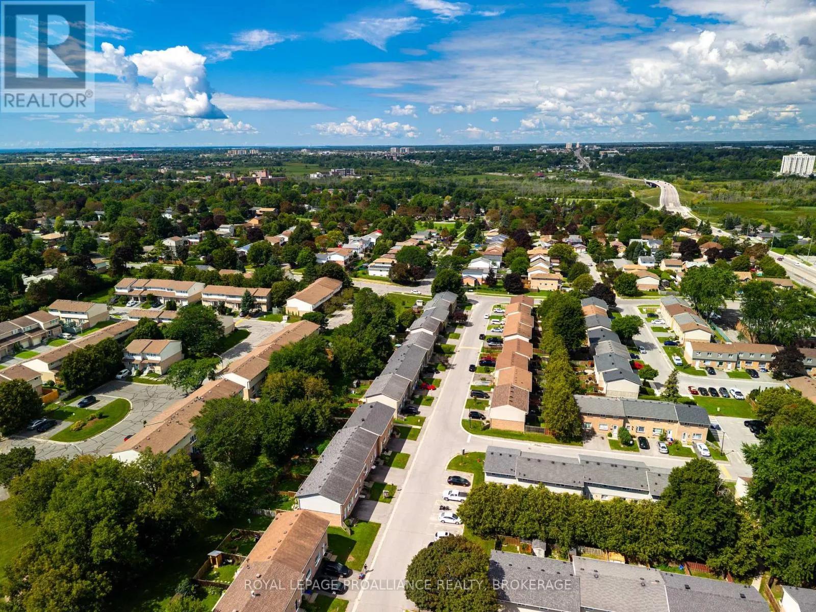 46 ROSEMUND CRESCENT
