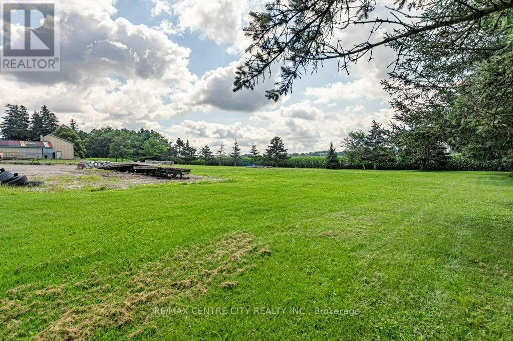 594443 HIGHWAY 59 ROAD