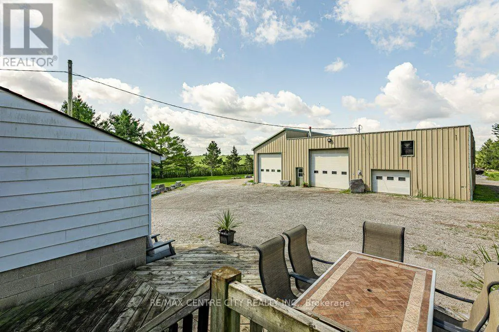 594443 HIGHWAY 59 ROAD