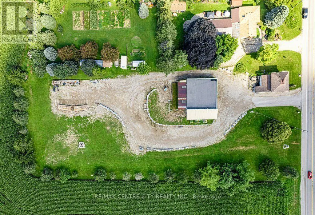 594443 HIGHWAY 59 ROAD