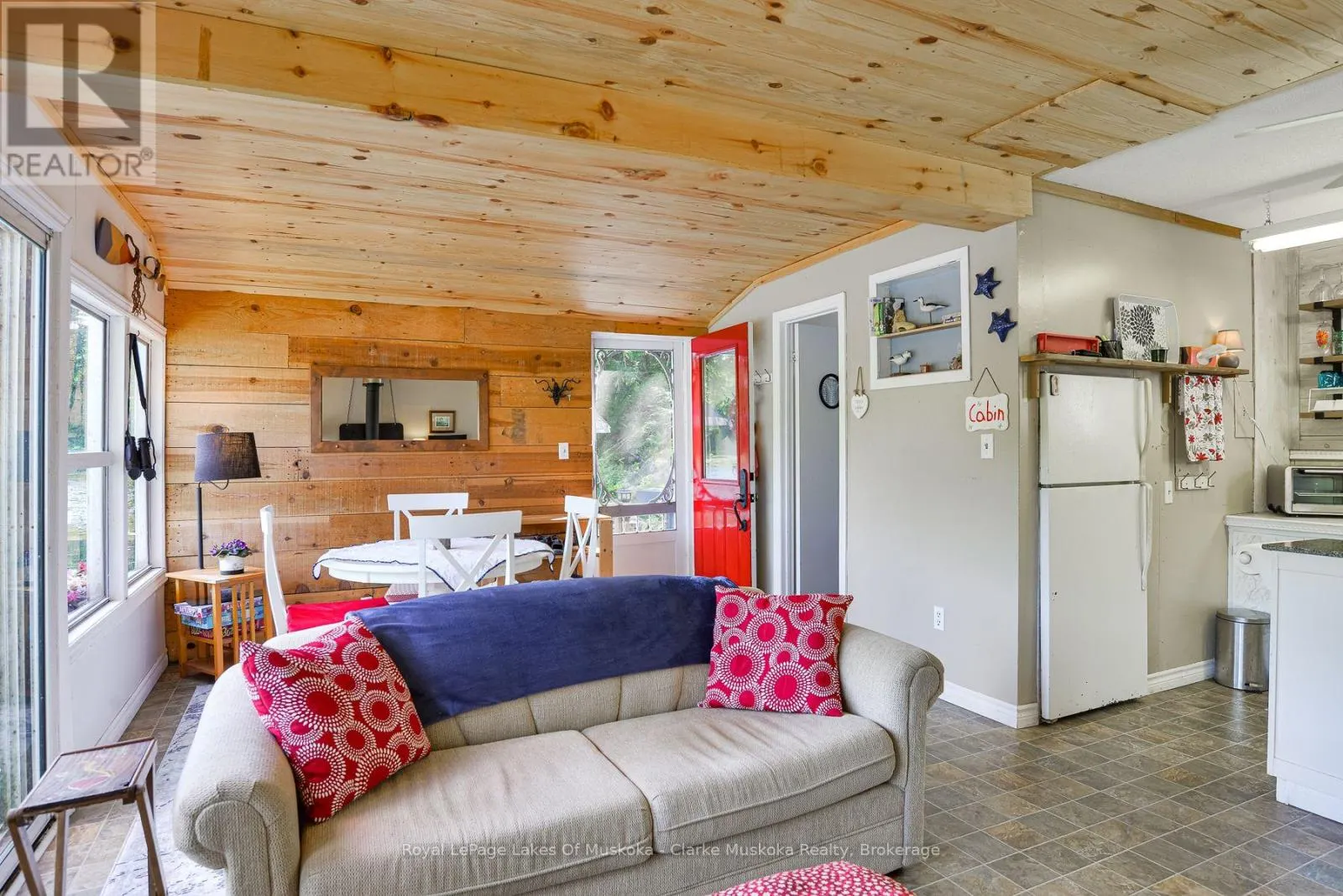 38 ISLAND 130 SEVERN RIVER