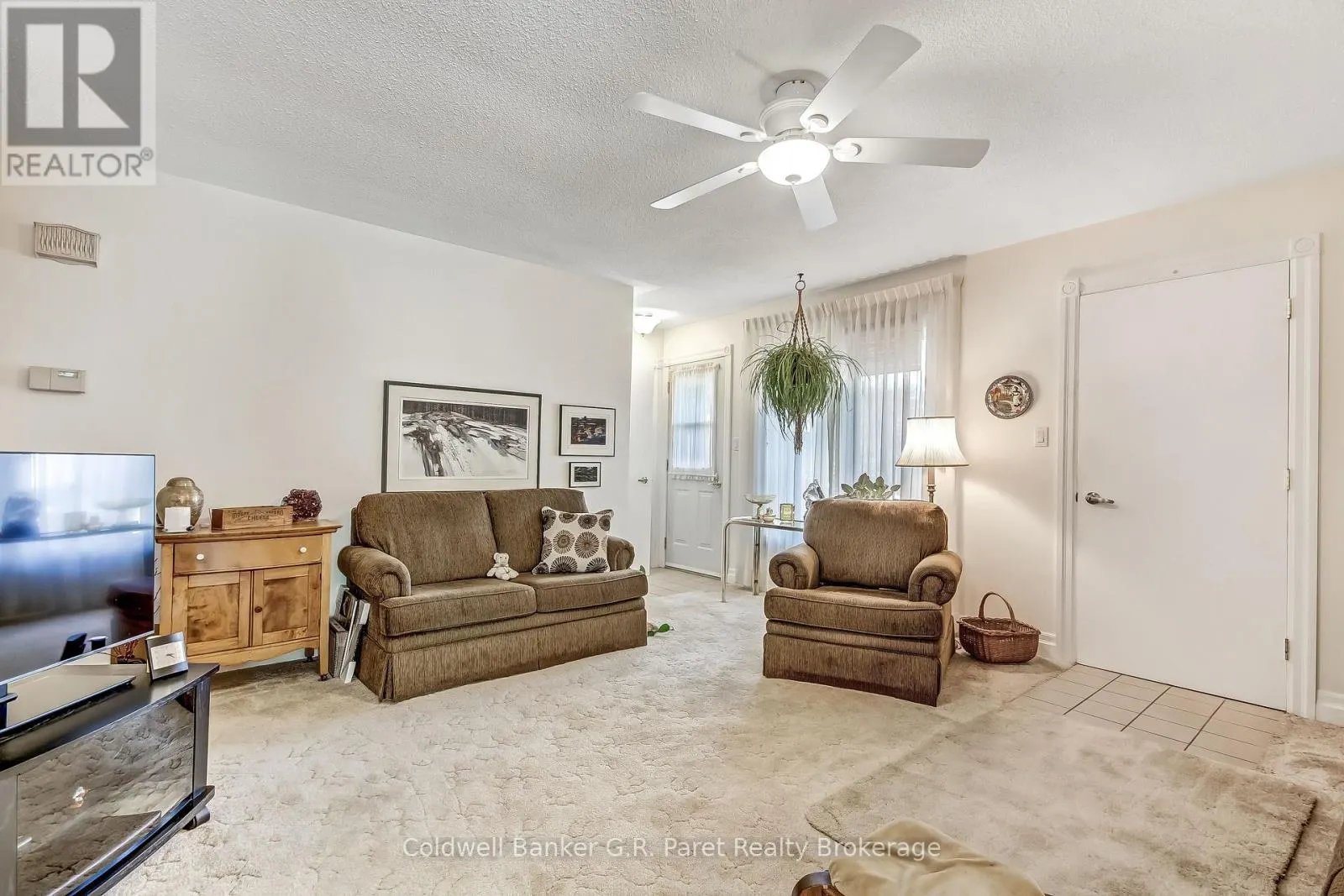 28 WOODCOCK DRIVE