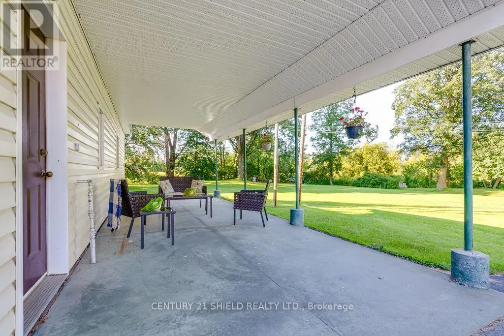 17245 COUNTY RD 18 ROAD