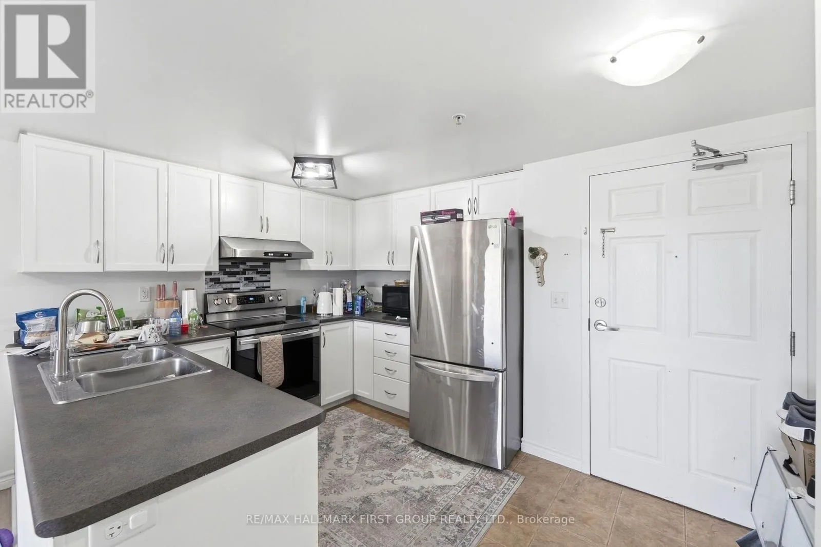 403 - 19 WATERFORD DRIVE