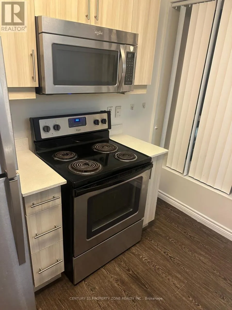 307 - 158 KING STREET