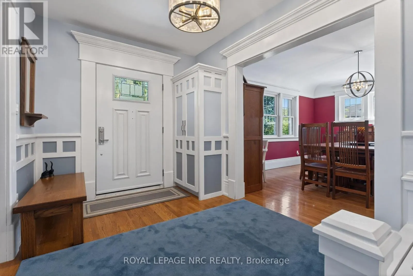 260 MAIN STREET E