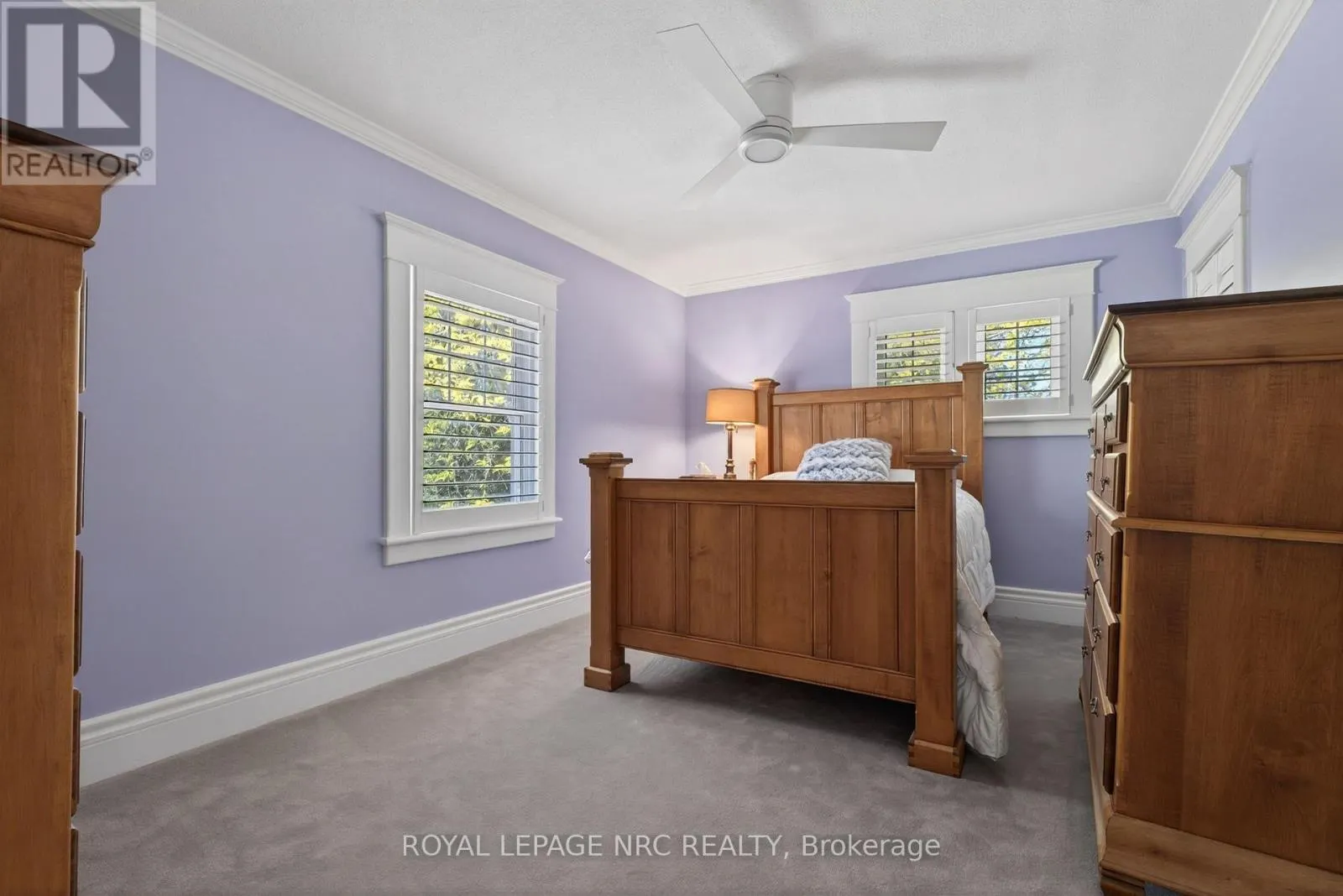 260 MAIN STREET E
