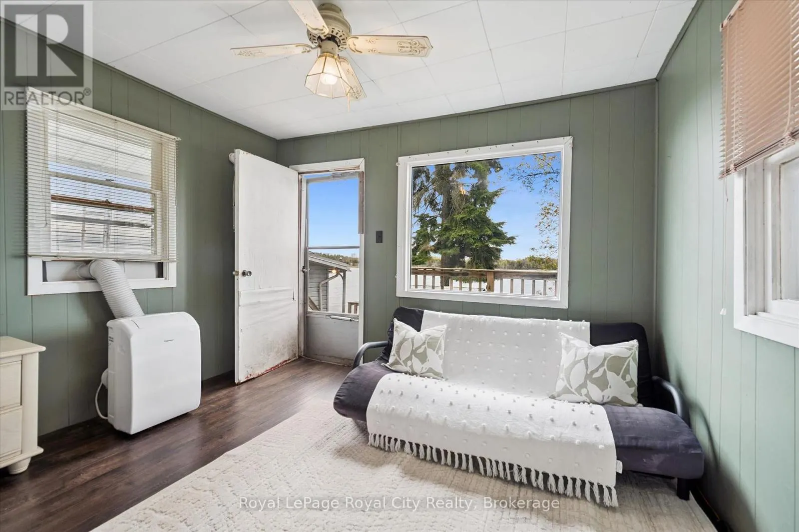 335 THIRD STREET