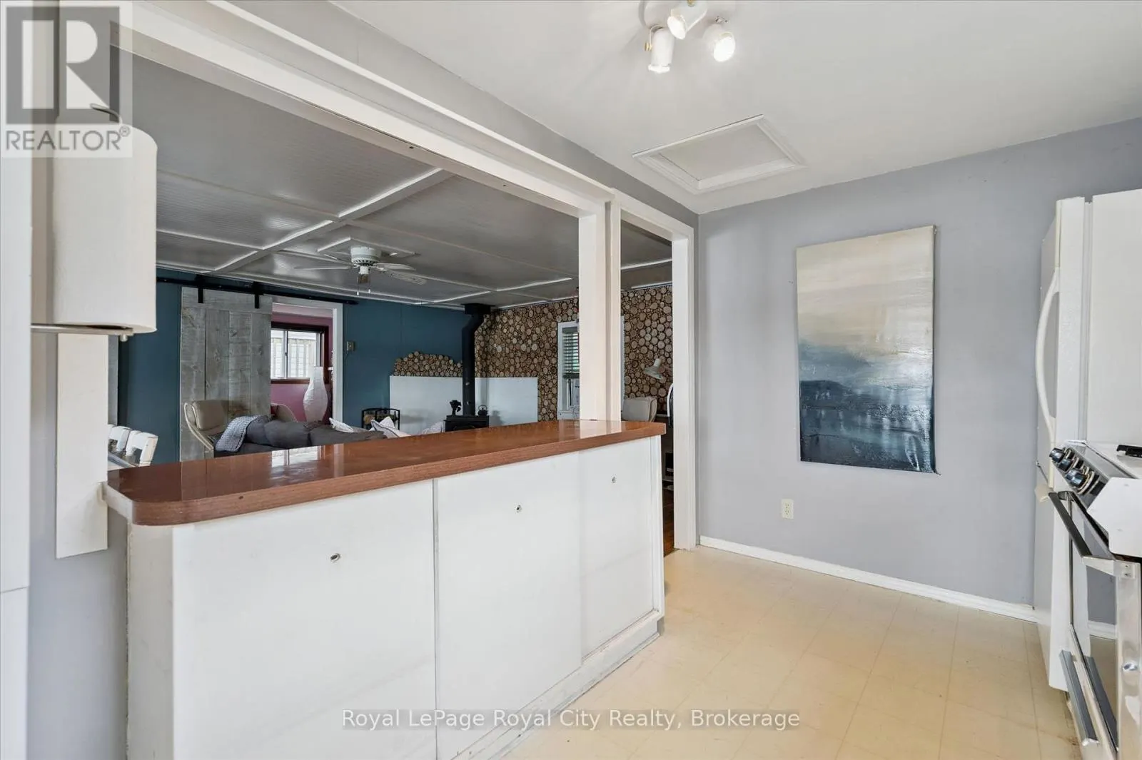 335 THIRD STREET