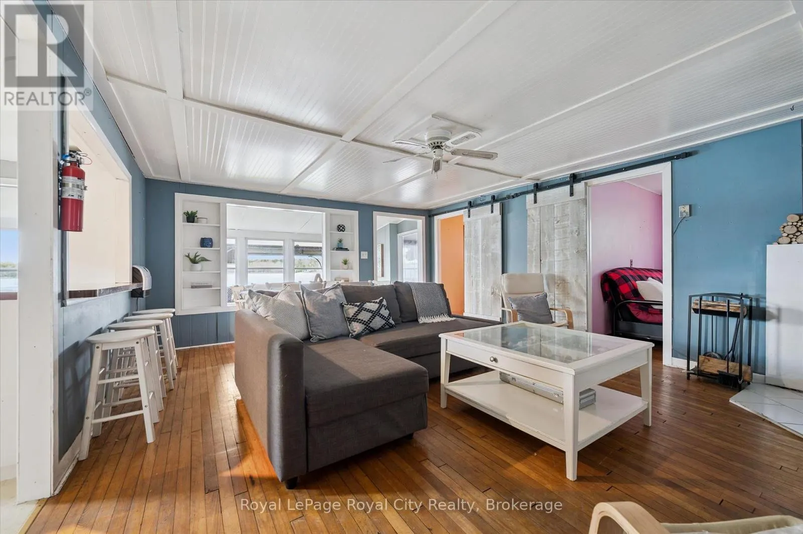 335 THIRD STREET