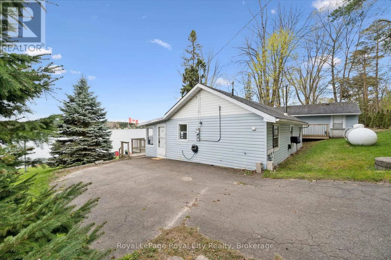 335 THIRD STREET