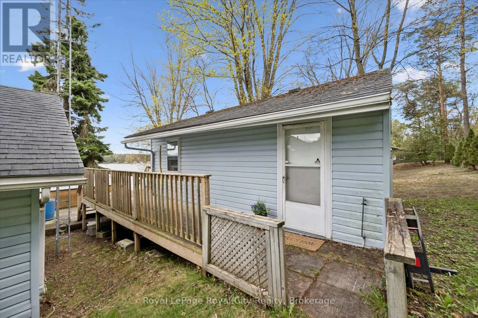 335 THIRD STREET