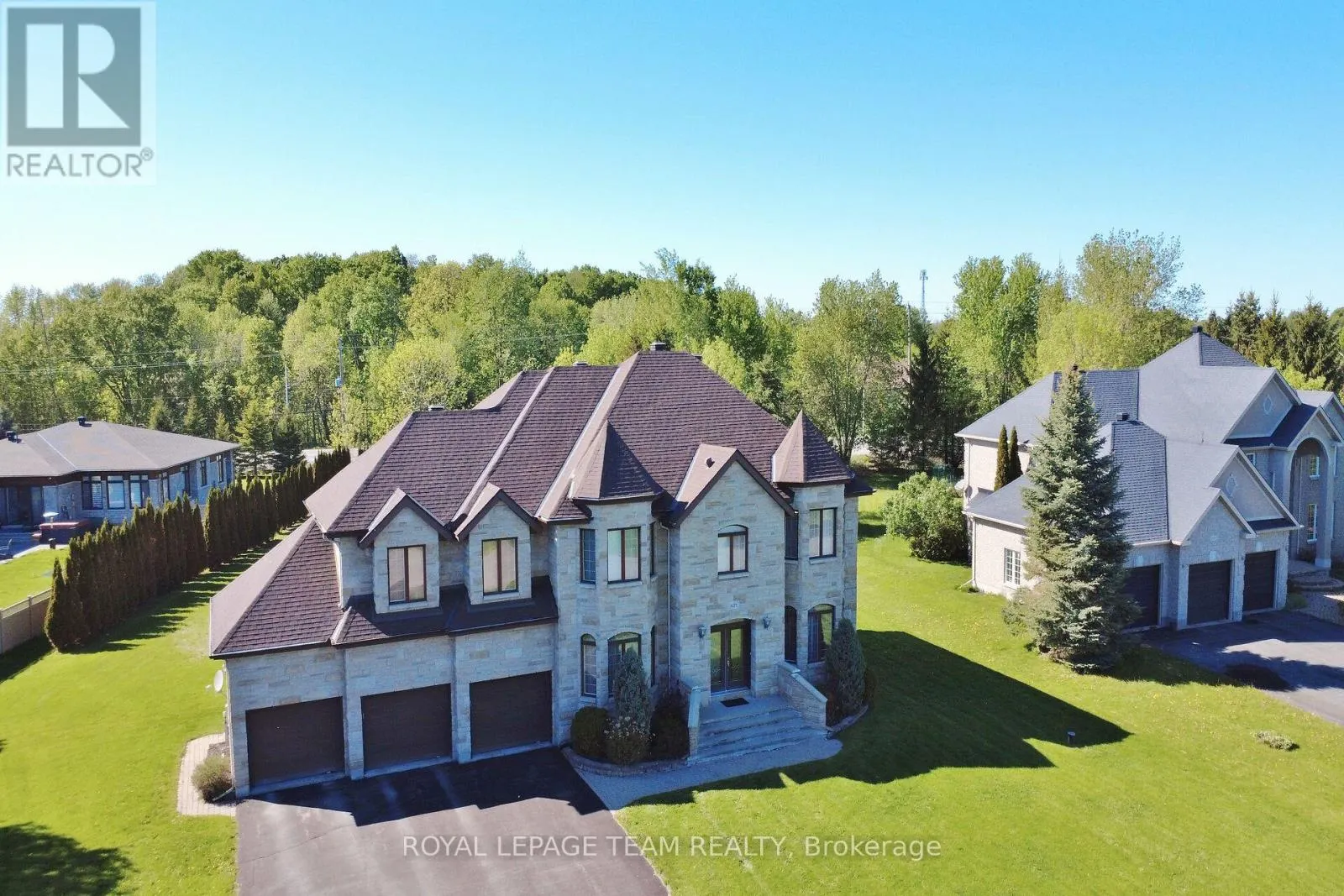 5472 WICKLOW DRIVE