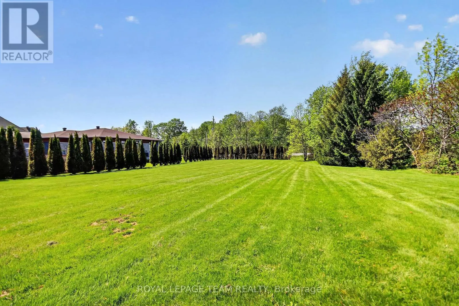 5472 WICKLOW DRIVE