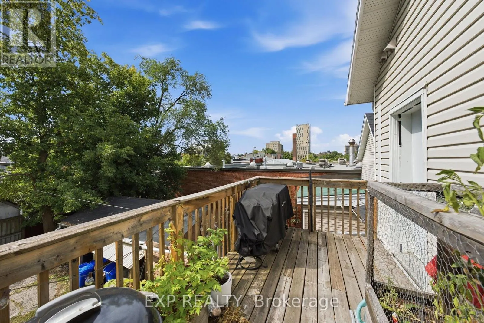84 ANDERSON STREET