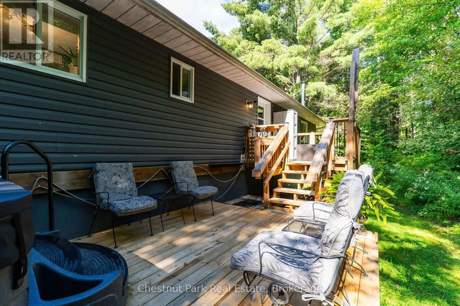 521 OLD MUSKOKA ROAD