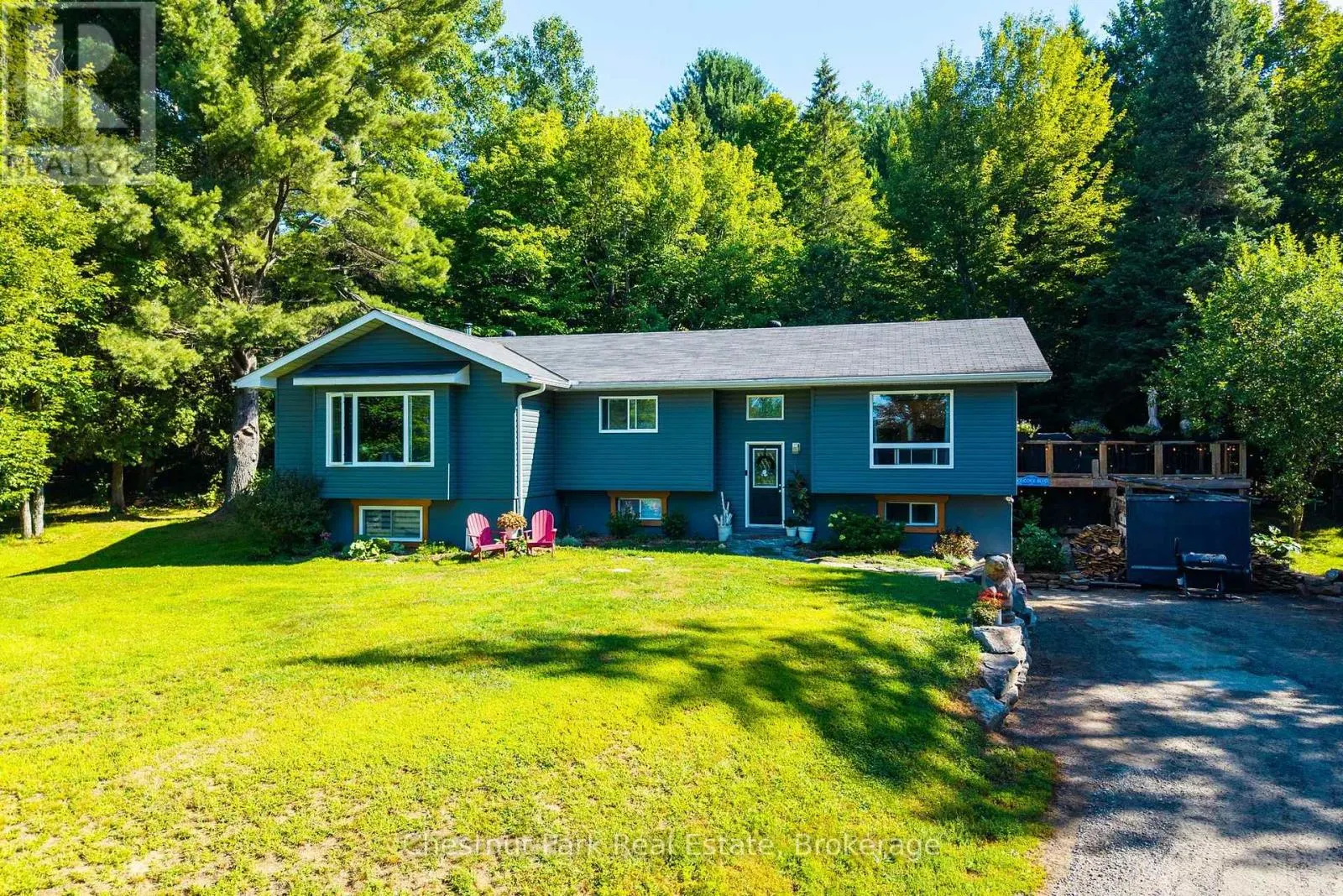 521 OLD MUSKOKA ROAD