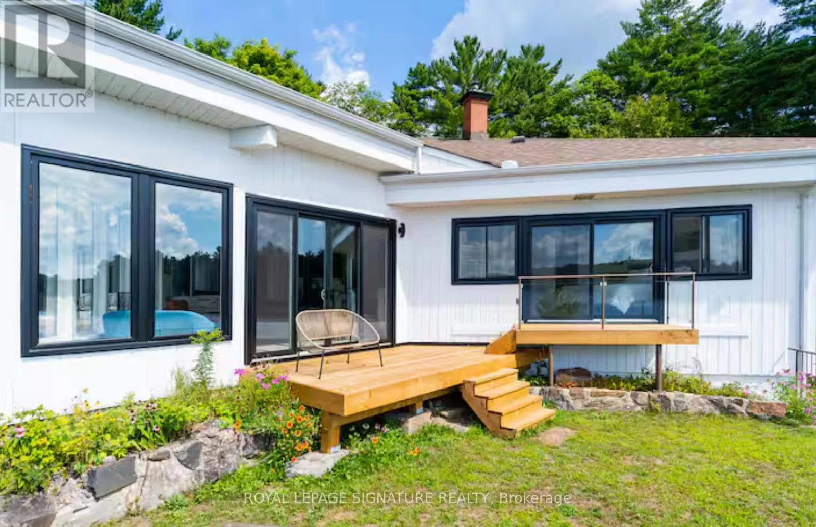 1018 CLEARWATER SHORES BOULEVARD