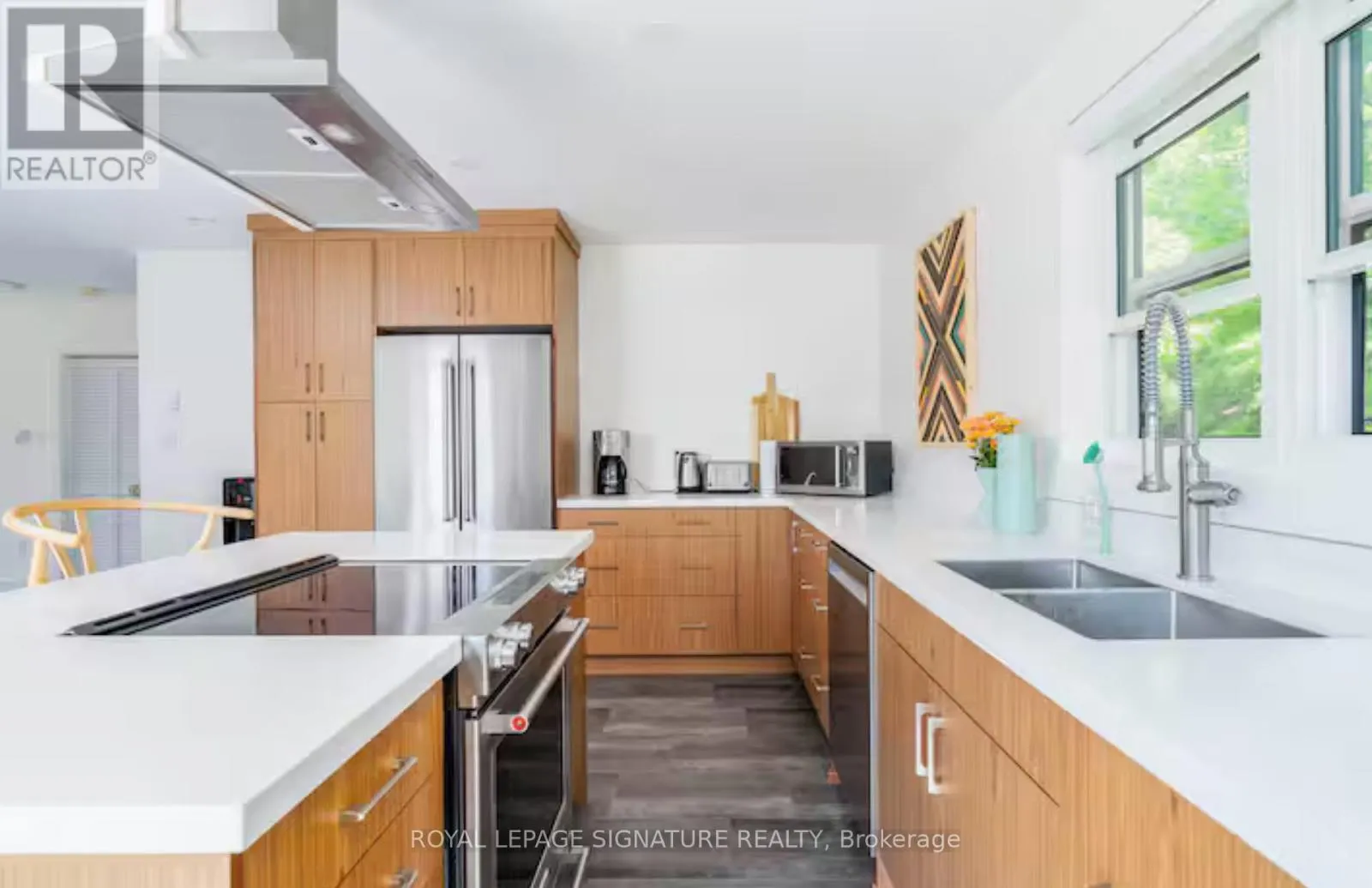 1018 CLEARWATER SHORES BOULEVARD